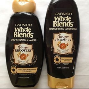 NWT set of Garner Whole Blends